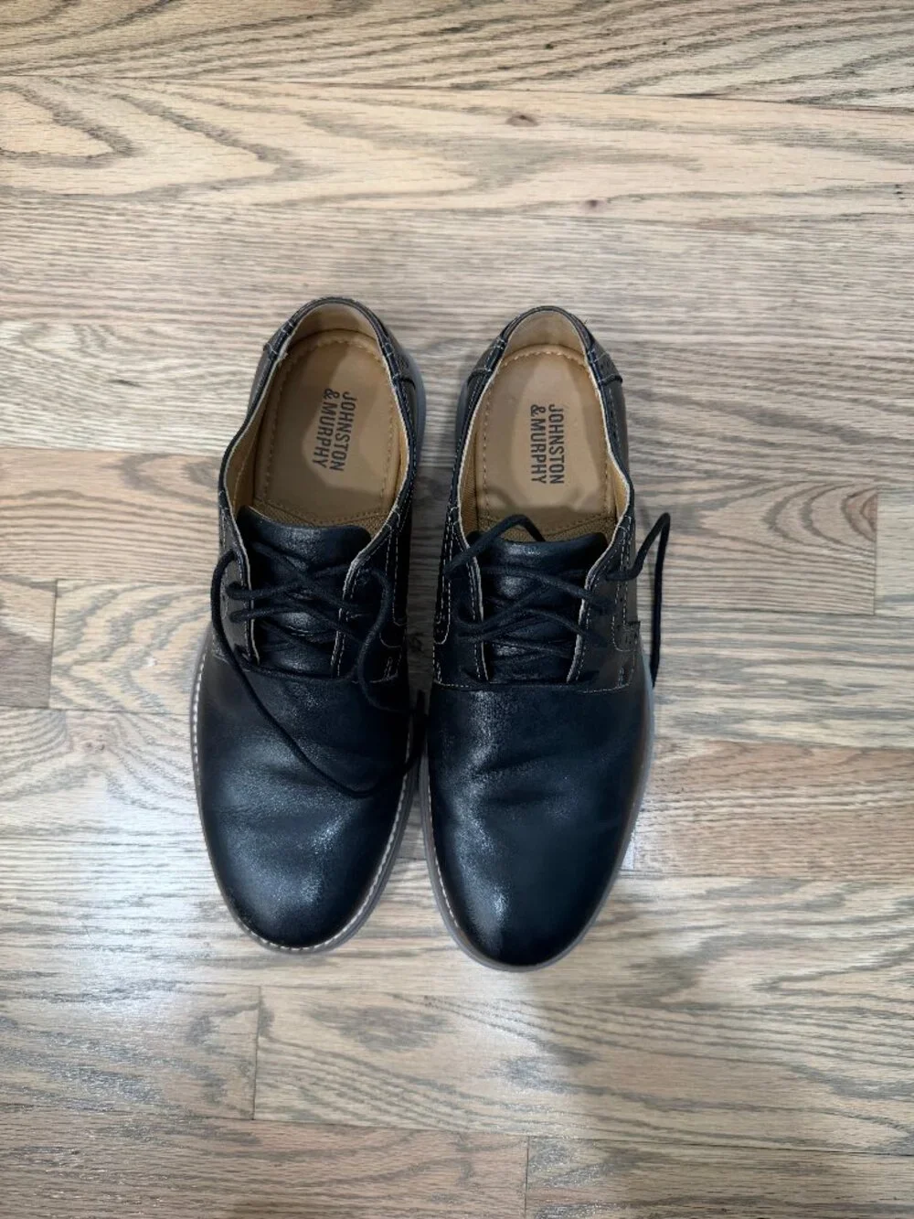 Johnston & Murphy Boys Black size 4 Dress Shoe